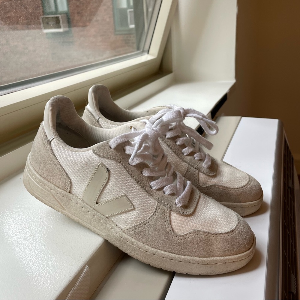 Veja V-10 Mesh White Natural (Women's)